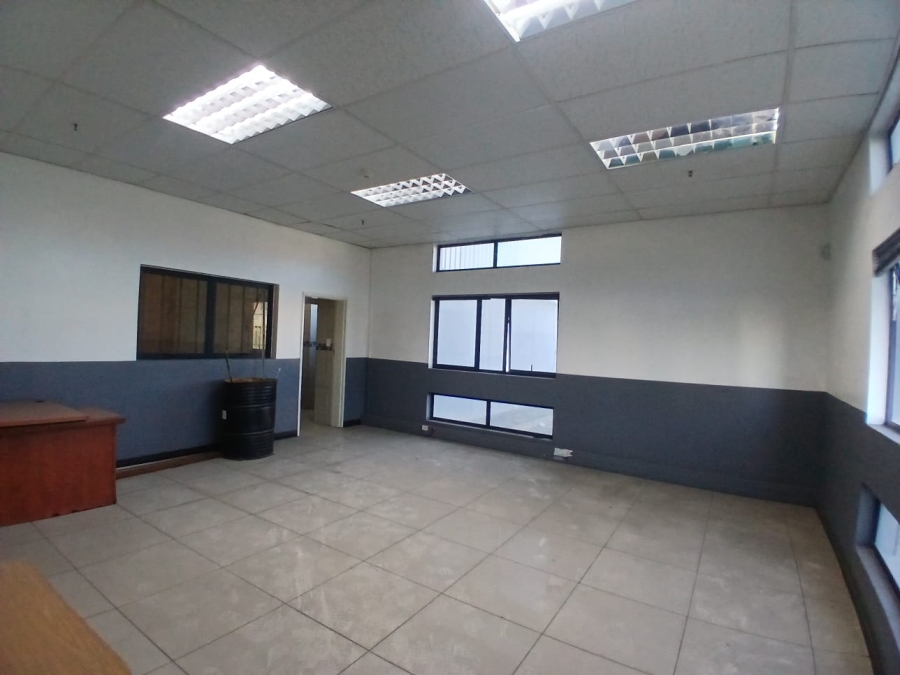 To Let commercial Property for Rent in Zinniaville North West